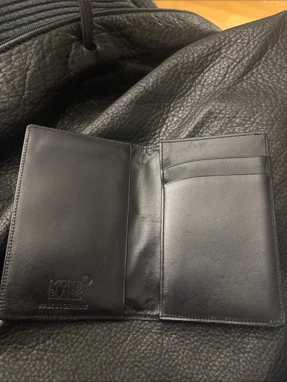 MontBlanc Meisterstück leather card holder